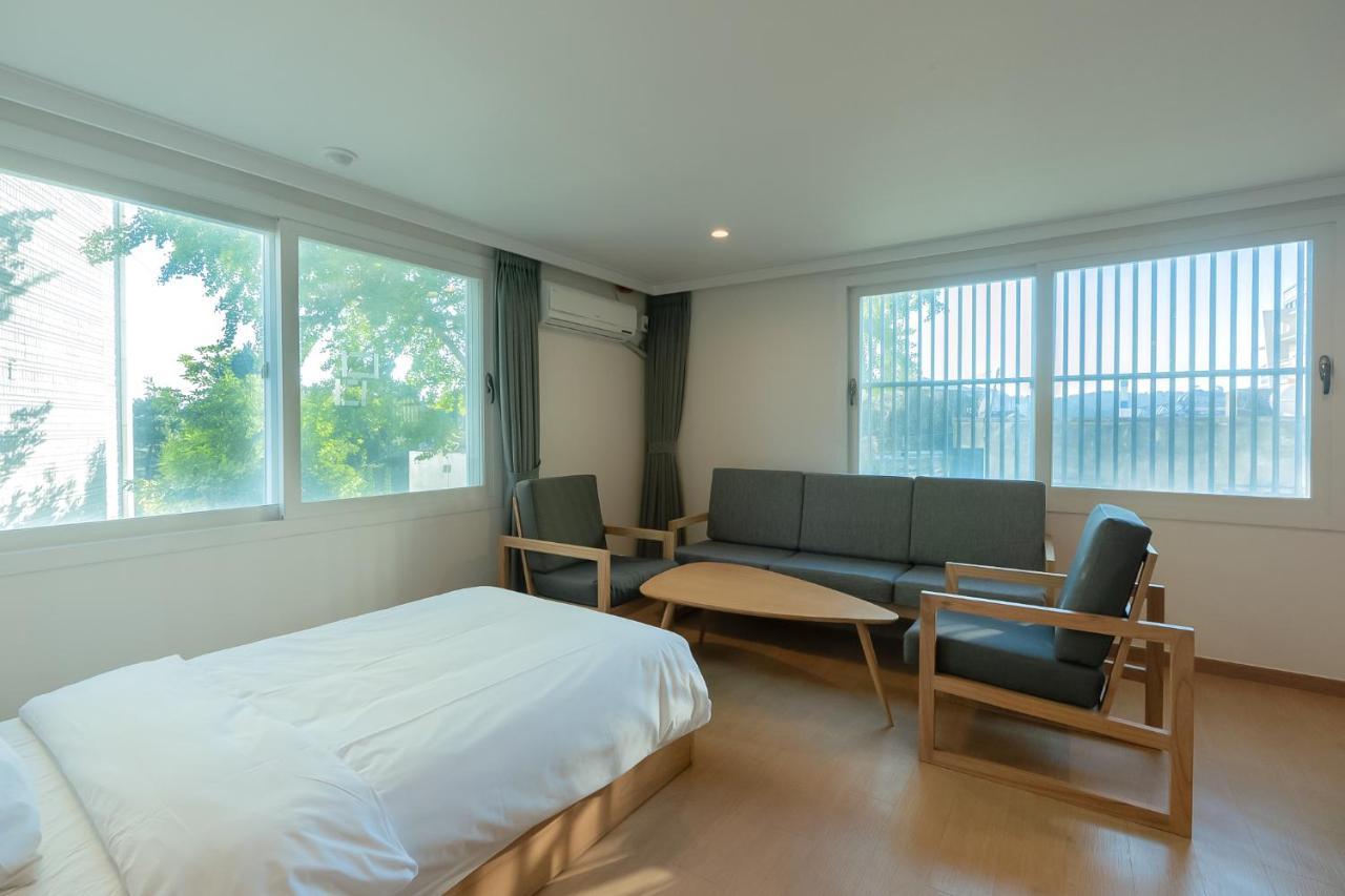 Heyy Seogwipo Hotel Exterior foto